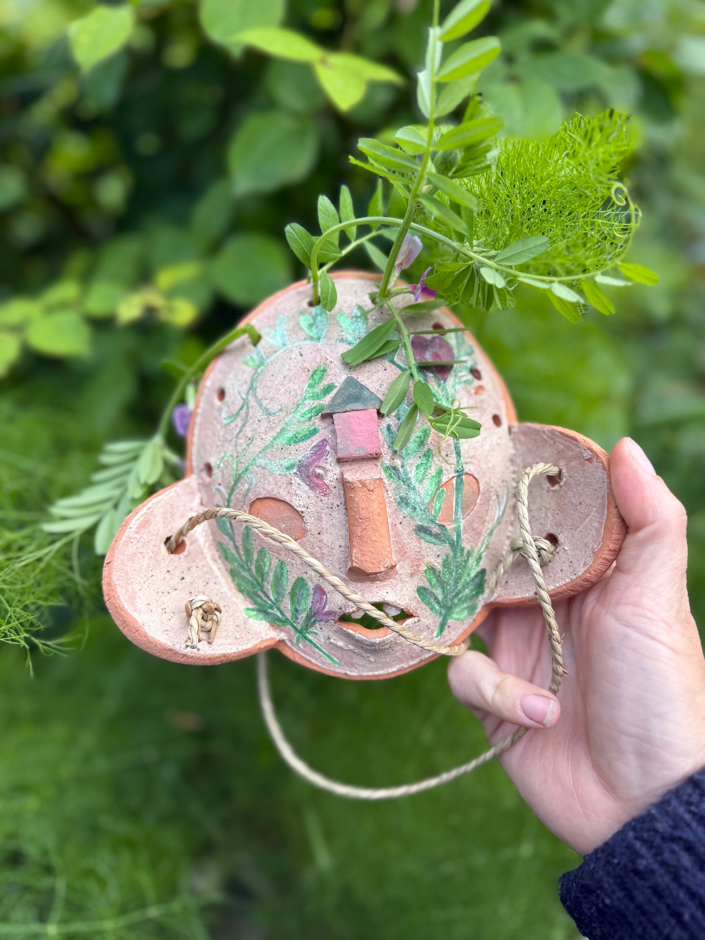 Wild Vetch Mini Mask