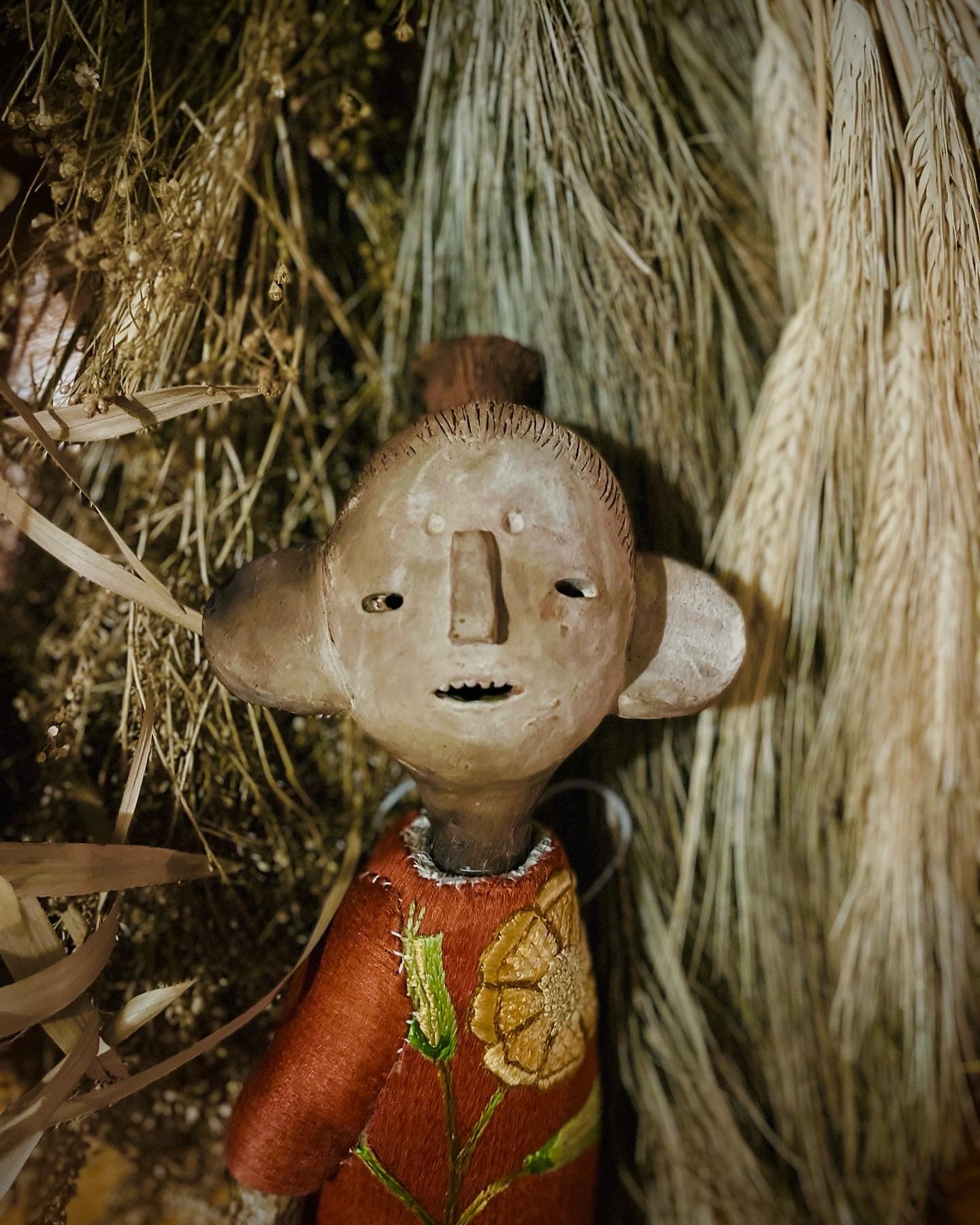 Antique Silk Smoke Fired Poppet